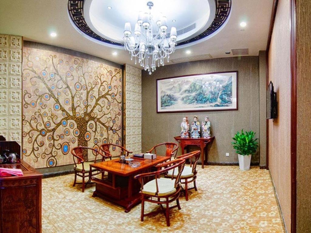 Royal Duke Cherrabah Hotel Zhongshan Zhongshan  Exterior photo