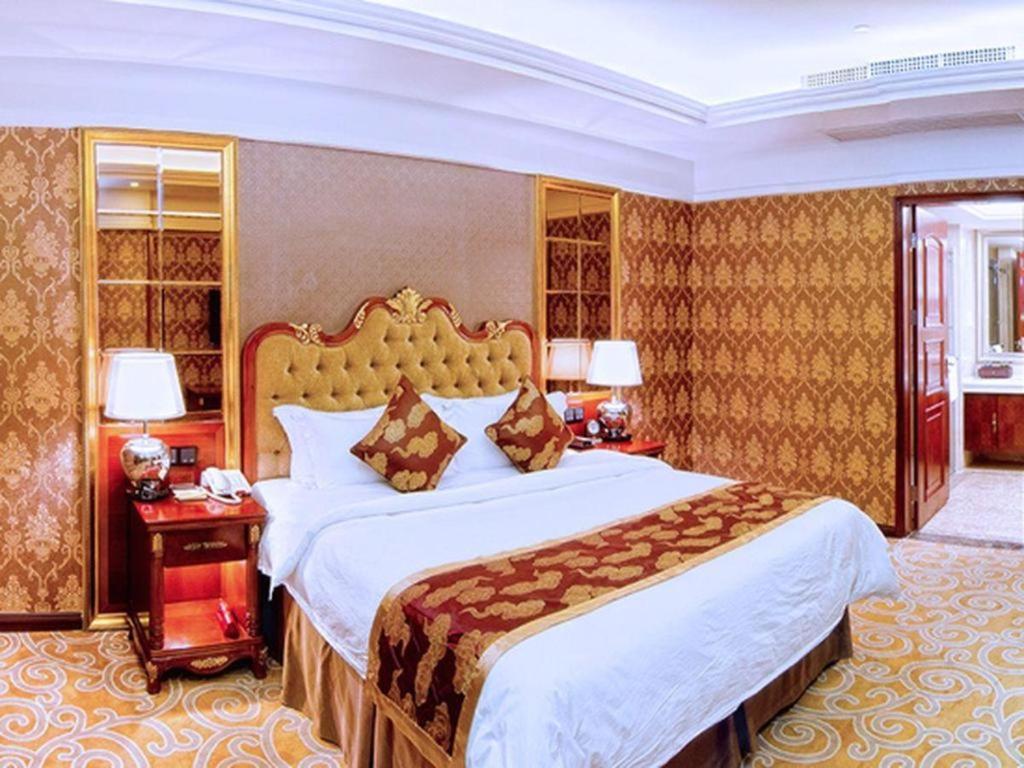 Royal Duke Cherrabah Hotel Zhongshan Zhongshan  Exterior photo